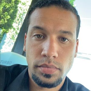 Meet your Posher, Bradley